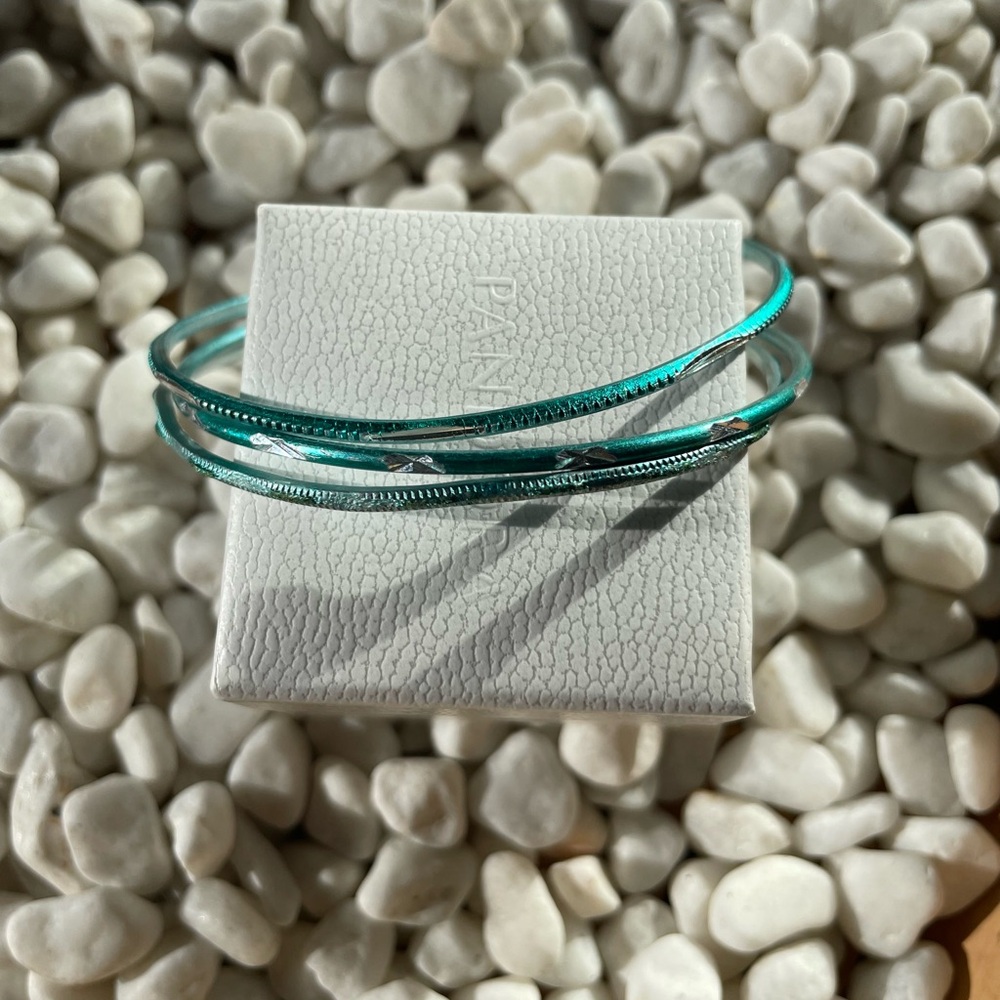 Metal Bangles - Picture 11 of 12
